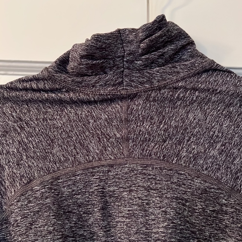 Lululemon Pullover - image 5